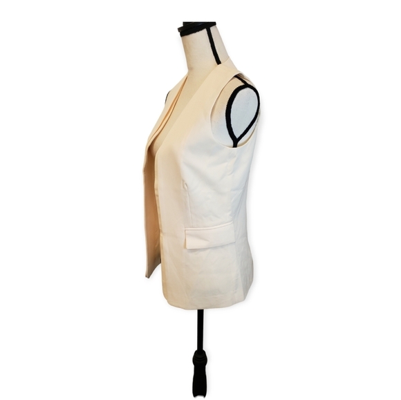 Sincerely Jules Cream Off White Open Vest Solid - Picture 2 of 6